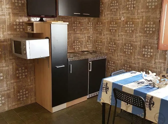 Bilocale Mini Very アパート